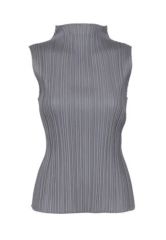 PLEATS BASICSハイネックノースリーブトップBLACK - メルカリ