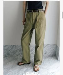 miu miu カーゴパンツ カーキ miu miu カーゴパンツ カーキ - メルカリ
