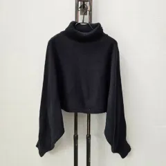 ブラックケープスタイル タートルネックニット