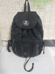再値下げしました TCM mini logo daypack (黒) 軽量 - メルカリ