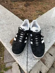 adidas アディダス ガゼル ブラック