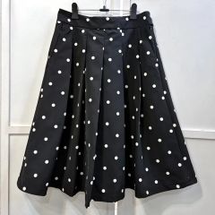 ⭐️yukky⭐️新品未使用　水玉模様 フレアロングスカート ⭐️yukky⭐️様専用新品未使用 水玉模様 フレアロングスカート - メルカリ