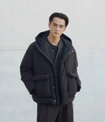 新品 未使用 DECESOLO ウォームスタンドアップカラーダウンジャケット 