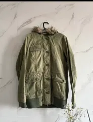 Roxy ロキシー 日本 ヴィンテージ カーキ マウンテンパーカーのサムネイル