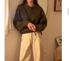 エイトン COTTON SILK LAWN ハイネックプルオーバーシャツ - メルカリ