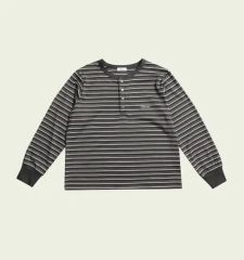 SATUR ヘンリーネックTシャツ - メルカリ