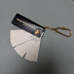 メゾン マルジェラ フレグランス ノベルティ キーホルダー - メルカリ