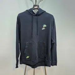 ナイキ マルチロゴ フーディー 3XL