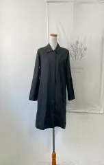1回着用 - COS シンプル 基本 ロング ジップアップ コートのサムネイル