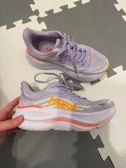 HOKA WBONDI 9スニーカーパープル23㎝女性用価格コメント相談可能