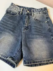 デニムハーフパンツ