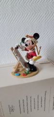 世界限定3500個 ディズニー ミッキー フィギュア 4体セット Enesco 世界限定3500個 ディズニー ミッキー フィギュア 4体セット Enesco