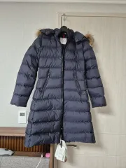 MONCLER(モンクレール) キッズ ABELLE ダウン 14Yのサムネイル