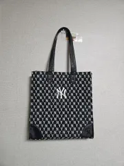 MLB NY ヤンキース モノグラム トートバッグのサムネイル