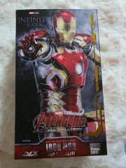 限定版】アイアンマン3 フローティング ゴールデンアーマー エッグ
