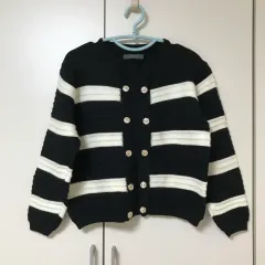 新) ベイビーパウダー ダブルボタン カーディガン