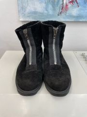 値下げ！【純正ソール付】GUIDI 210 ブラックスエード 42 - メルカリ