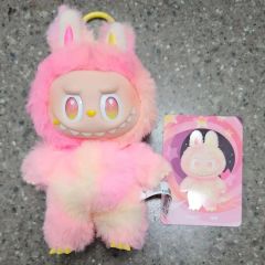 ZIMOMOジモモふわふわぬいぐるみ LABUBUピンクデビル - メルカリ
