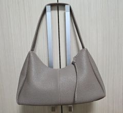 美品】ジャンニキャリーニ プリムラ 2way レザー ショルダーバッグ