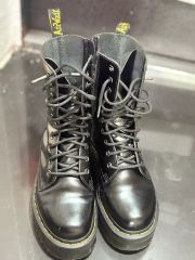 15日まで】Dr.Martens CRAZY BOMB UK6 - メルカリ