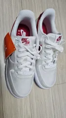 ナイキ エアフォース1 白/レッド 新品