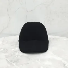 PRADA プラダ トライアングル 三角ロゴ ウール ベースボールキャップ M 2HC249のサムネイル