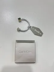 (新品) カルバン・クライン キーホルダーのサムネイル