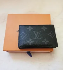 Louis Vuitton スリムカードホルダー