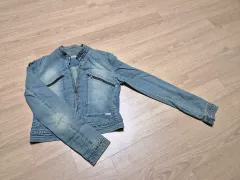 GUESS デニムジャケット
