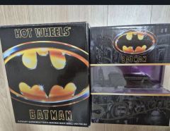 ☆極美品・希少☆バットモービル 1989版 バトルダメージver ホット
