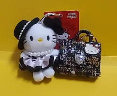 ハローキティ キーホルダー & Airpods ケース