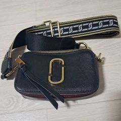 MARC JACOBS リトルビッグショット黒ボルドーレザー - メルカリ