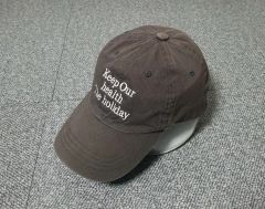 our tiny store 47cap 金子恵治 PARIS, TEXAS - メルカリ