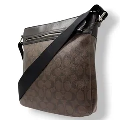 美品 コーチ COACH ショルダーバッグ メッセンジャーバッグ クロスボディ 斜め掛け可 シグネチャー PVC レザー 本革 ブラウン ブラック 茶 黒 シルバー金具 メンズ レディース ユニセックス 鞄 カバン 通勤 通学 お出かけ 普段使い s21