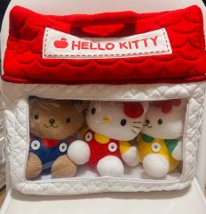HELLO KITTY ハローキティ いちごハウス ぬいぐるみ 4体セット - メルカリ