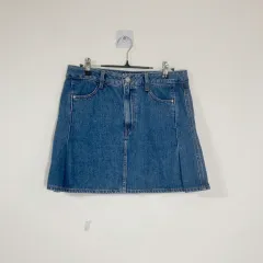 GUESS レディース デニムスカート 28 ホホ店舗のサムネイル