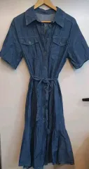 OZOC(オゾック) フリル デニム ロング丈ワンピース95 非常にきれいです。シワ 外 洗濯済みです。