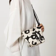 新品 マリメッコ Marimekko ショルダーバッグ ウニッコ MONO MINI CROSSBODY ブラック/コットン