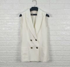 BCBGマックスアズリア バックジップデザインジレ 白 XXS*GD1092 - メルカリ
