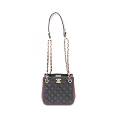 シャネル CHANEL ショルダーバッグ マトラッセ スモール バケット ブラック ラムスキン（羊革） マトラッセ スモール バケット チェーンショルダー レディースのサムネイル