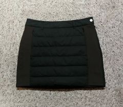 DESCENTE DECEMBERMAYゴルフスカート インナーパンツ付 ロゴ柄 - メルカリ