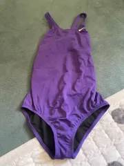 ナイキSWIM コートパープル 水着