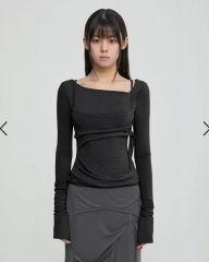 エトレトウキョウ アシンメトリーカットロングTシャツ ブラック - メルカリ