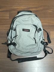 EASTPAK イーストパック ピンク・グレー迷彩バックパック - メルカリ