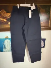 (新品) UNIQLO U ワイドフィット チノパンツ