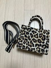 商品が購入され支払いされました。商品情報を入力して発送してください 