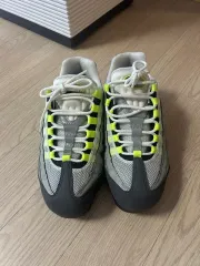 NIKE ナイキ ヴェイパーマックス95 ネオン (250) 出品