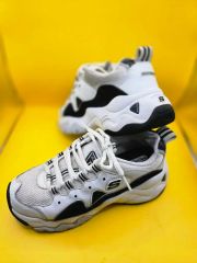 スケーターDC Shoes スニーカー ベージュ系 greeny - メルカリ