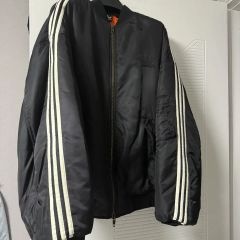 BALENCIAGA adidas バレンシアガ アディダス ボンバージャケット