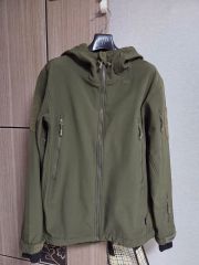 スーパードライ 極度乾燥 ソフトシェルマウンテンパーカー グリーン 